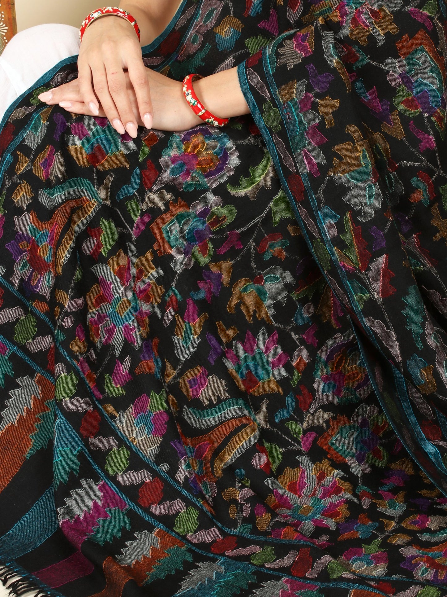 Black-Onyx Handloom Kani Pure Pashmina Shawl with Multicolor Floral Anthemion Pattern