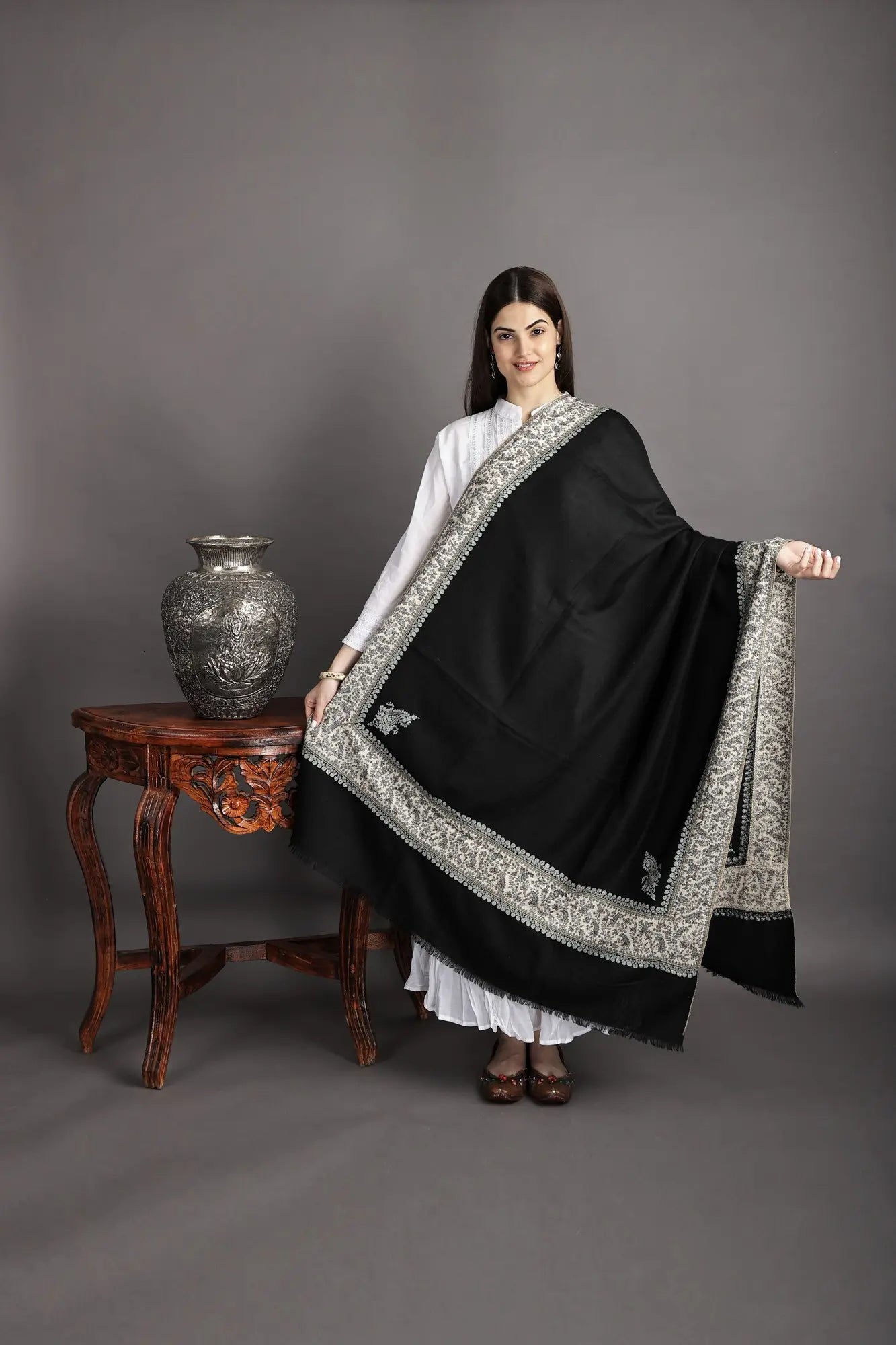 Cloud-Cream Pure Pashmina Shawl from Kashmir with Sozni-Embroidery by Hand