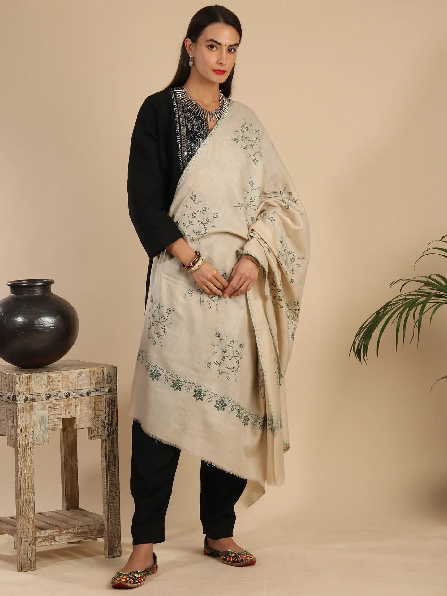 White-Swan Pure Pashmina Sozni Hand-Embroidered Aksi Butta Shawl