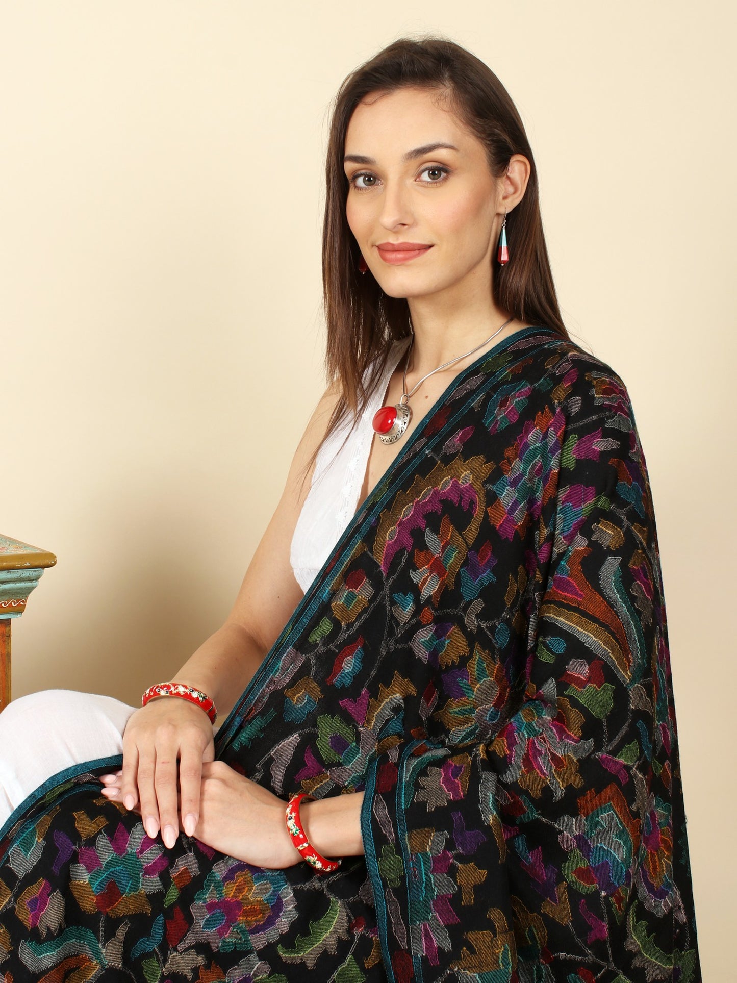 Black-Onyx Handloom Kani Pure Pashmina Shawl with Multicolor Floral Anthemion Pattern