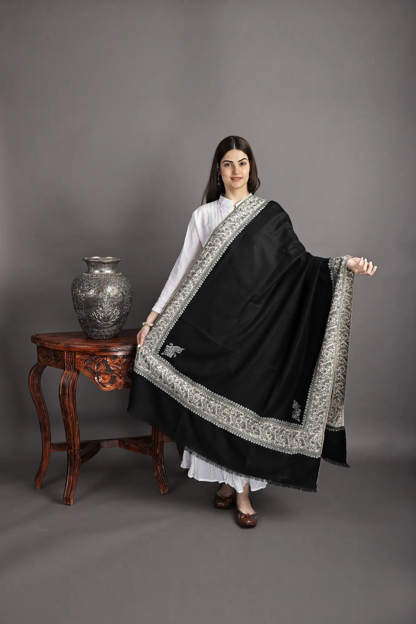 Cloud-Cream Pure Pashmina Shawl from Kashmir with Sozni-Embroidery by Hand